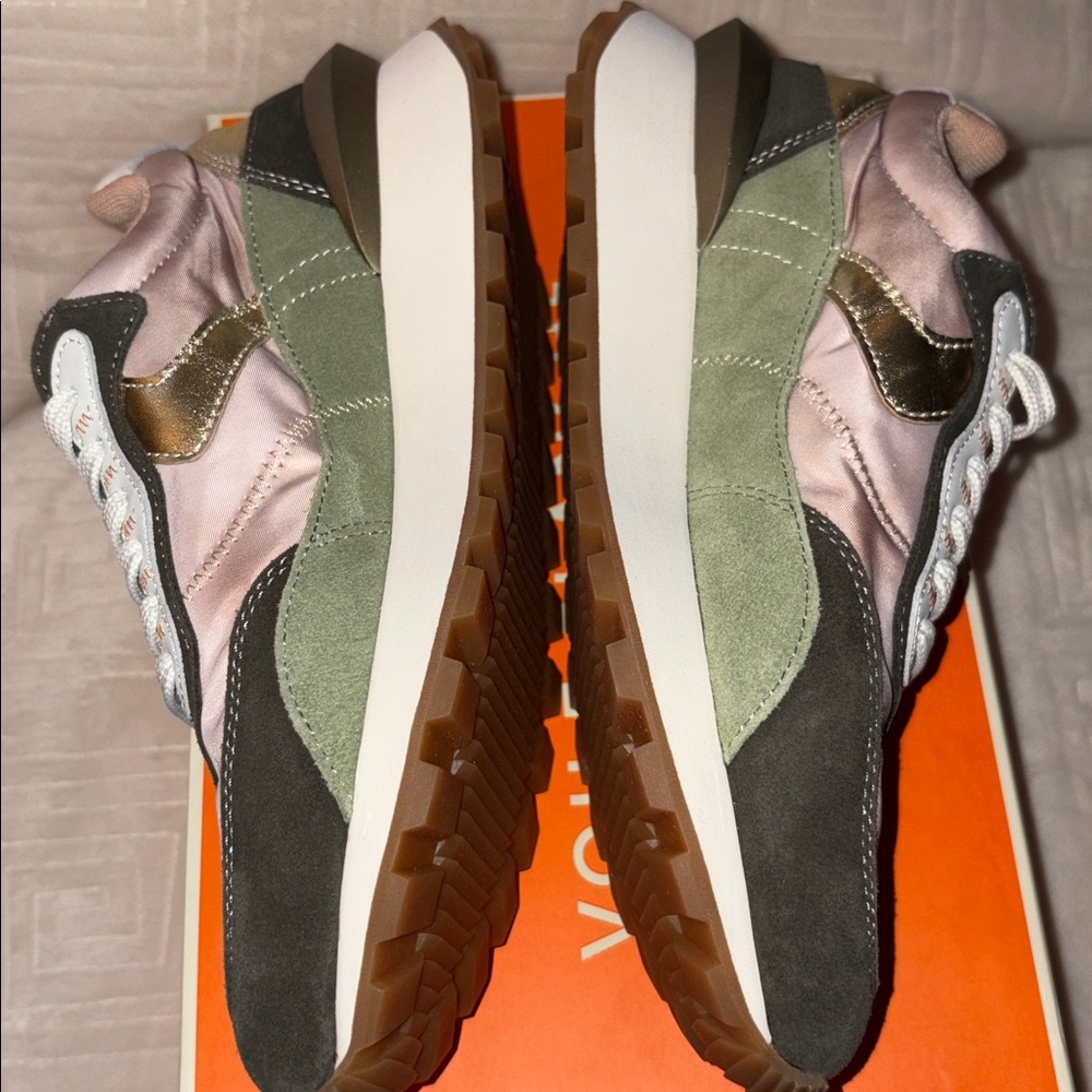 VOILE BLANCHE Qwark Hype Sneaker in Army Green - Picture 15 of 15